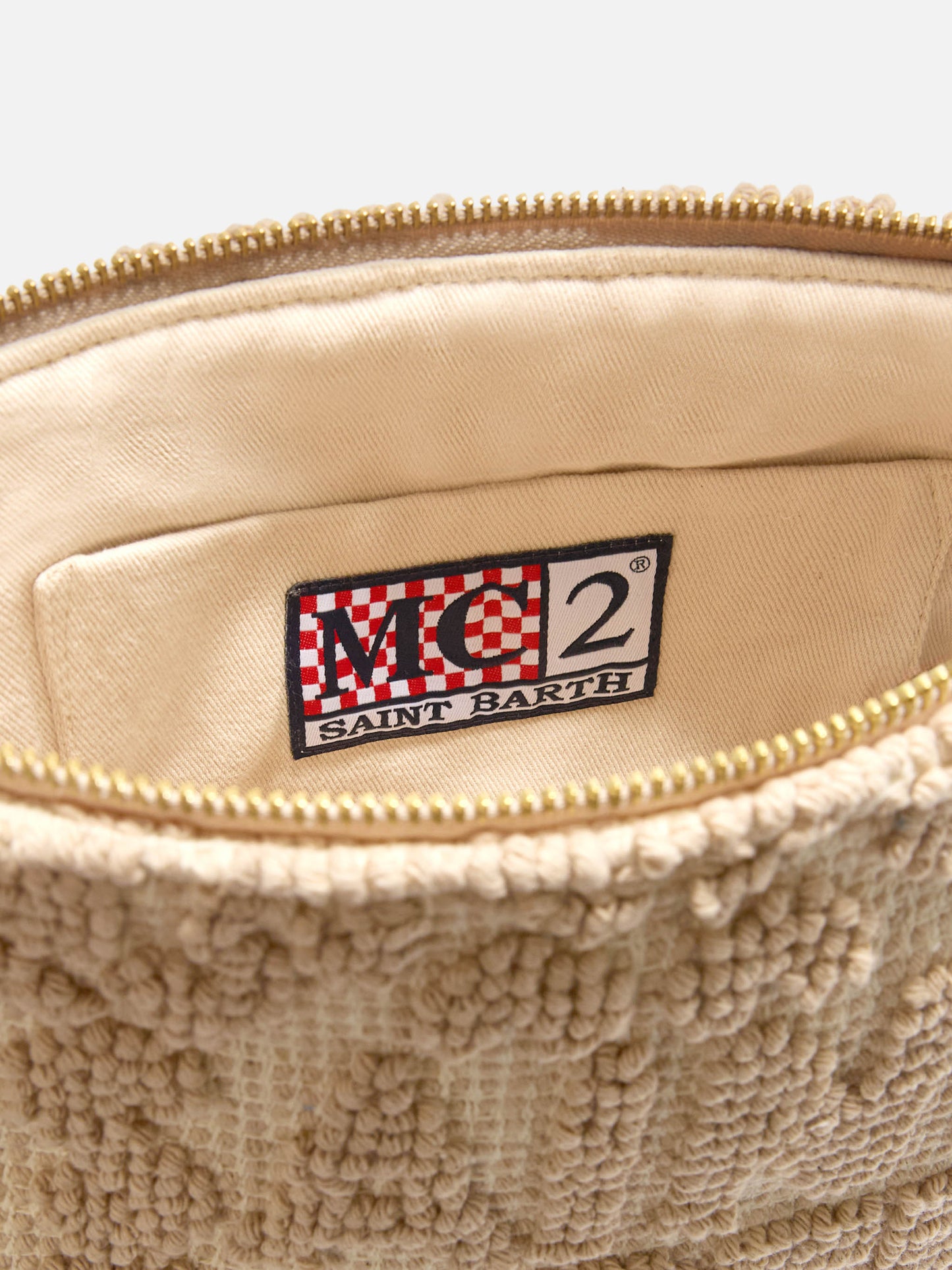 Pouch Aline de algodón beige con bordado tufting
