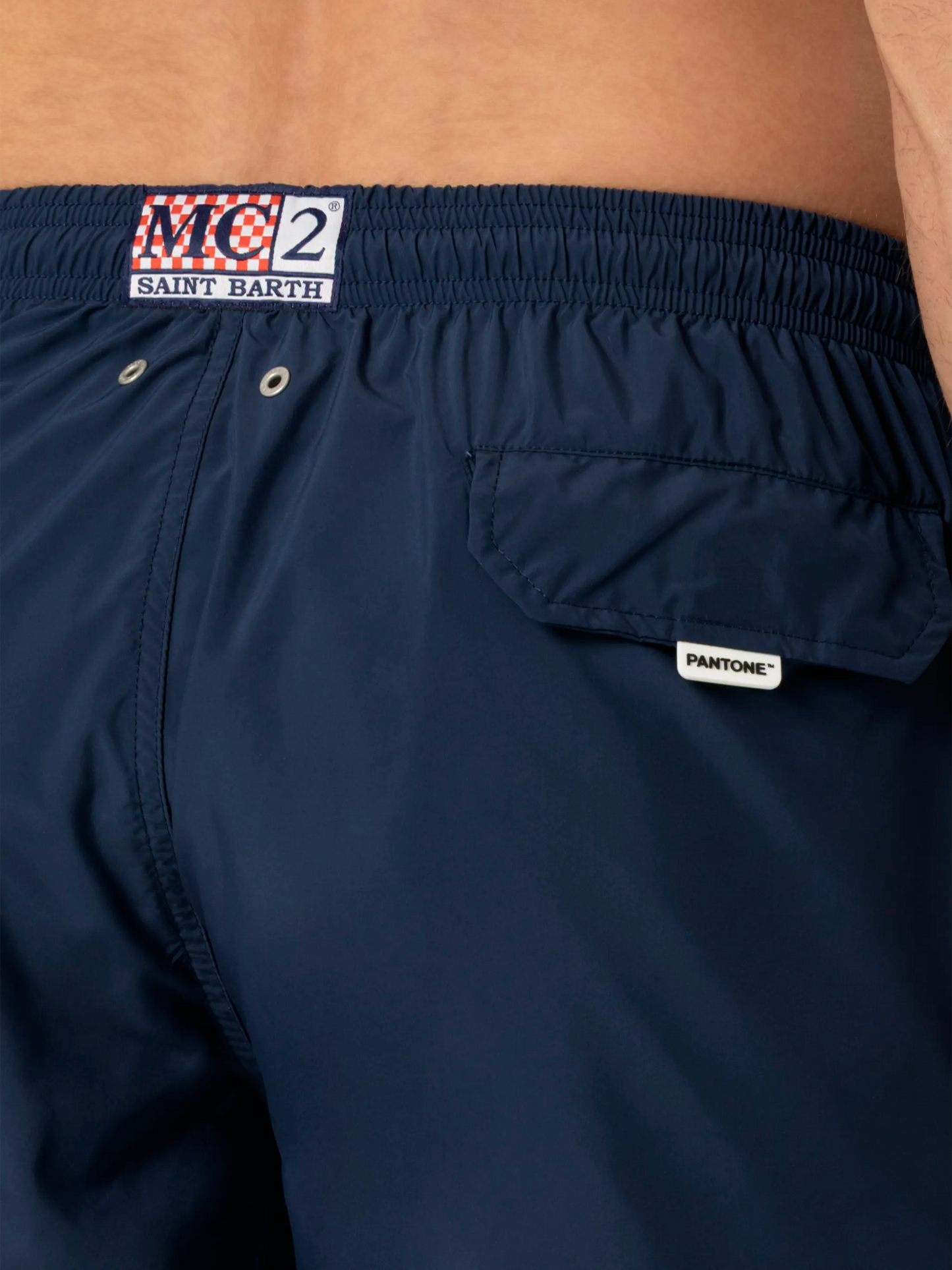 Marineblaue Badeshorts aus leichtem Stoff für Herren Lighting Pantone | PANTONE® SPECIAL EDITION