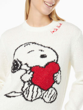 Maglione da donna girocollo con jacquard Snoopy e Woodstock e cuore in strass | EDIZIONE SPECIALE SNOOPY PEANUTS™