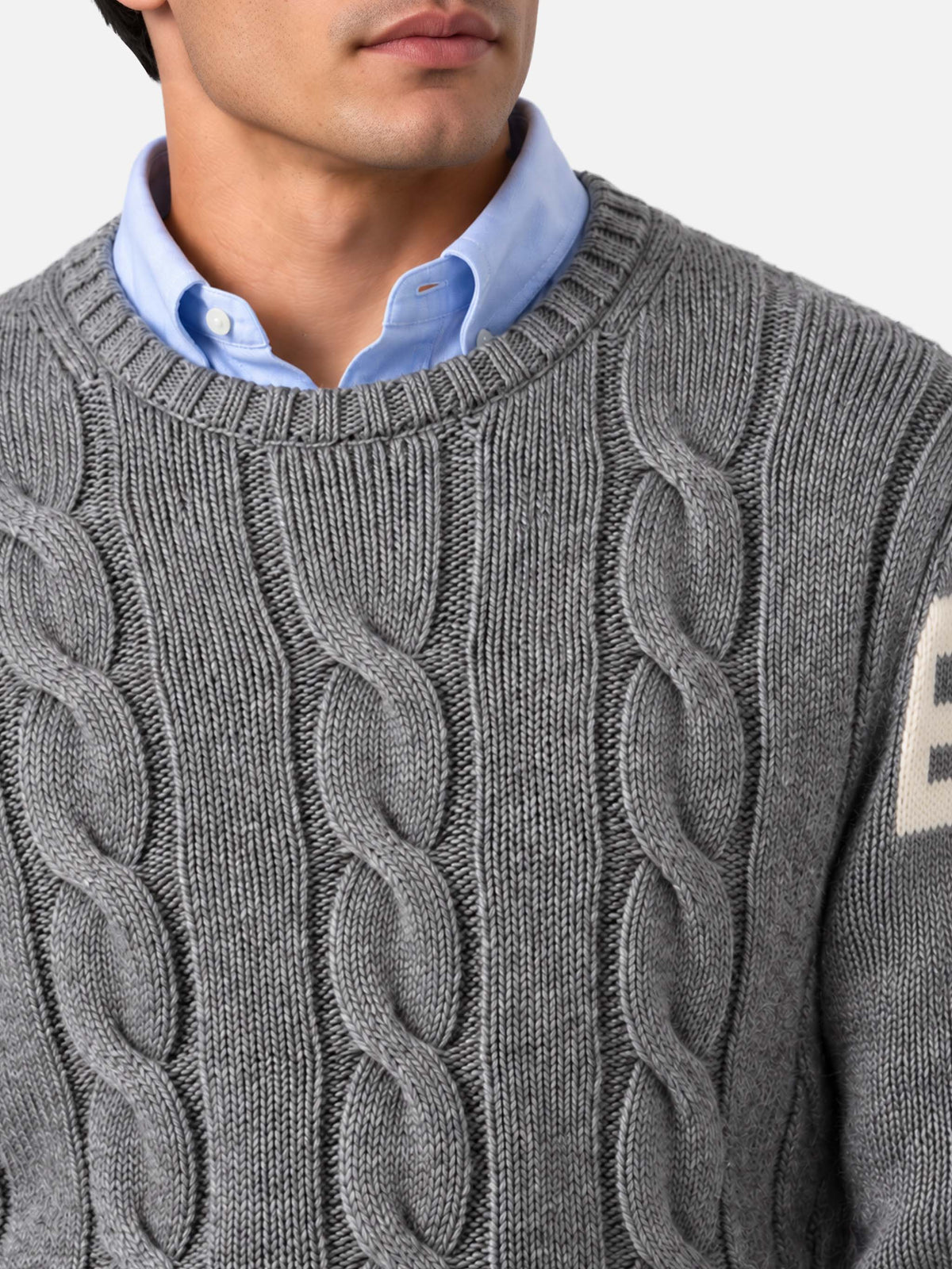 Bergen schwerer Zopfmuster-Pullover in Grau meliert 