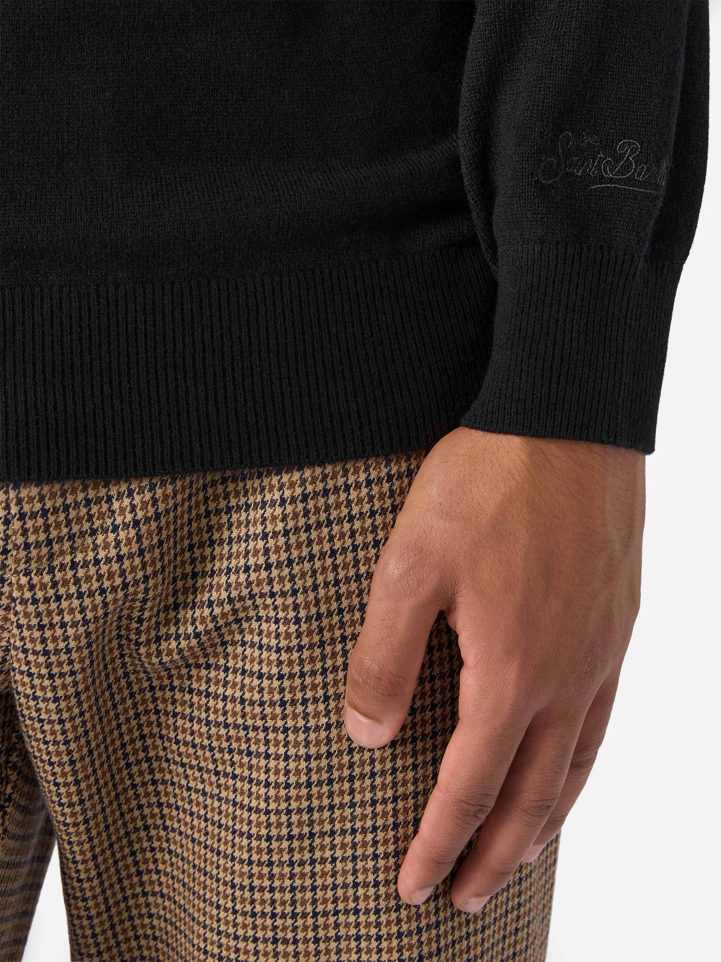 Black merinocash turtleneck Bond