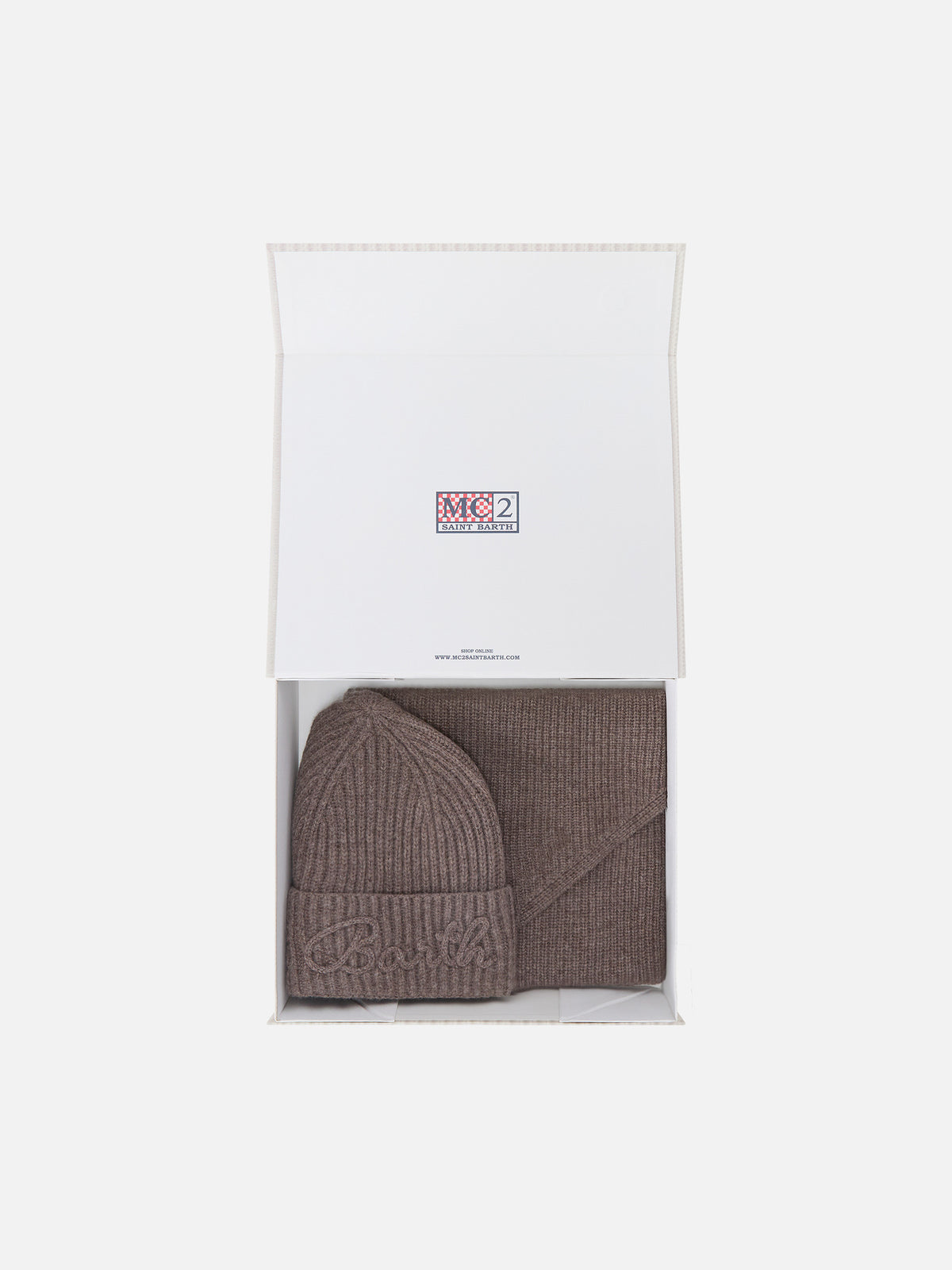 Nut wool beanie and hood scarf set