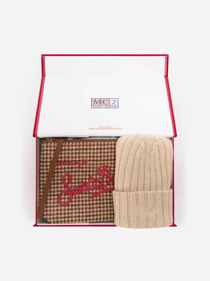 Set pochette con motivo pied de poule e berretto beige