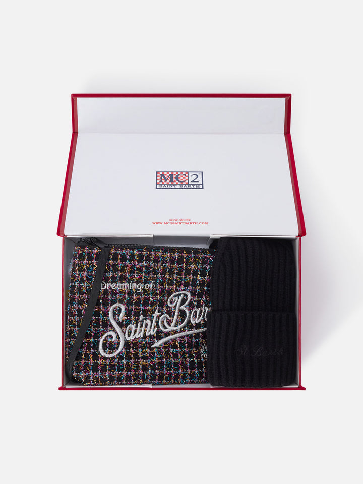 Set pochette nera in tweed e berretto nero