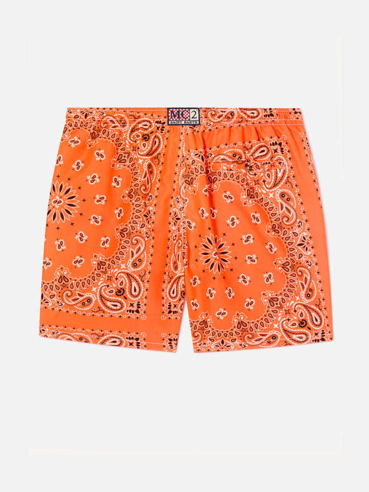 Bañador short para niño con estampado bandanna naranja 