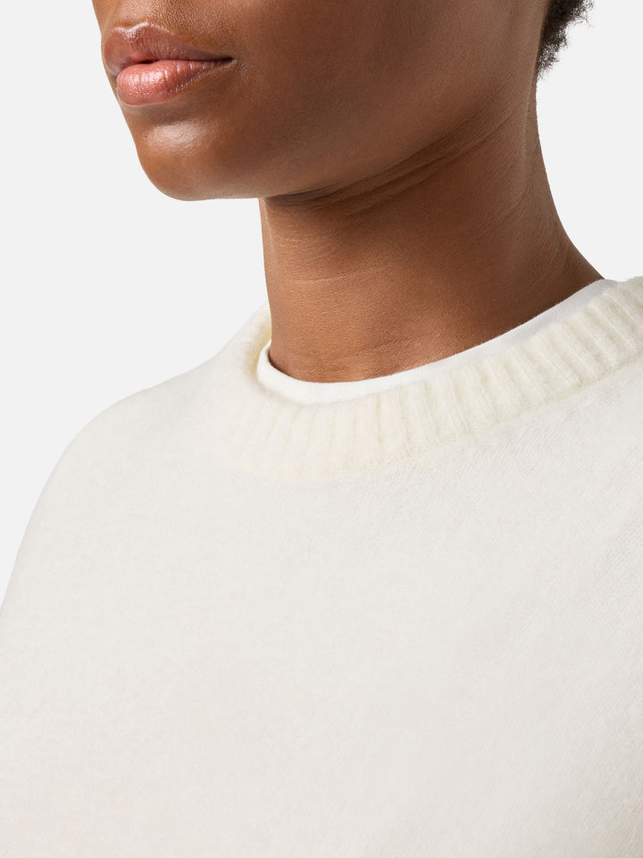 Maglia girocollo Lucille off white in morbido misto lana e alpaca con ricamo logo