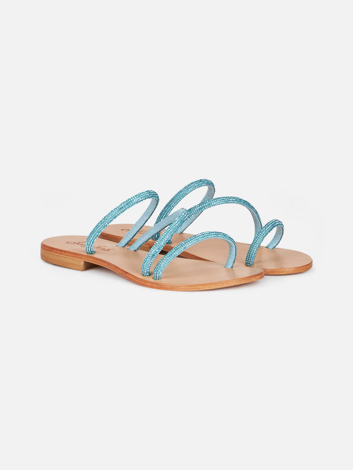 Flache Sandalen Cora mit türkisfarbenen Strasssteinen