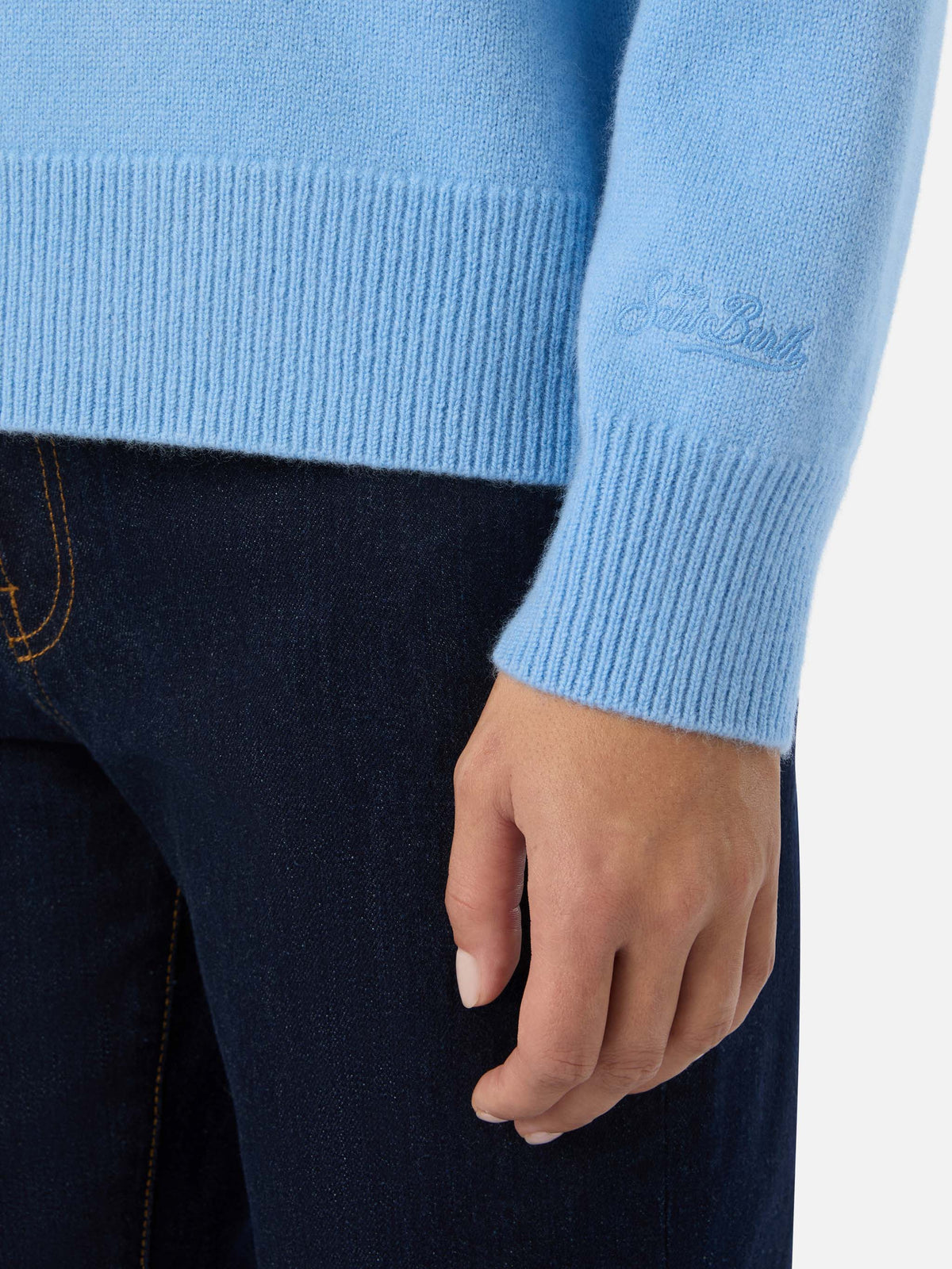 Maglia girocollo Delphine azzurra in lana
