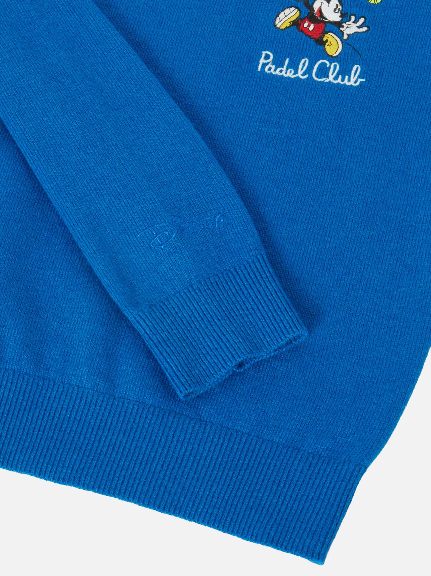 Douglas Light Embry Rundhalsausschnitt mit Mickey-Mouse-Stickerei | DISNEY SONDEREDITION