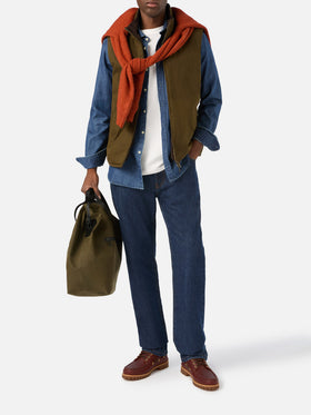 Green Edgar waxed vest with teddy lining