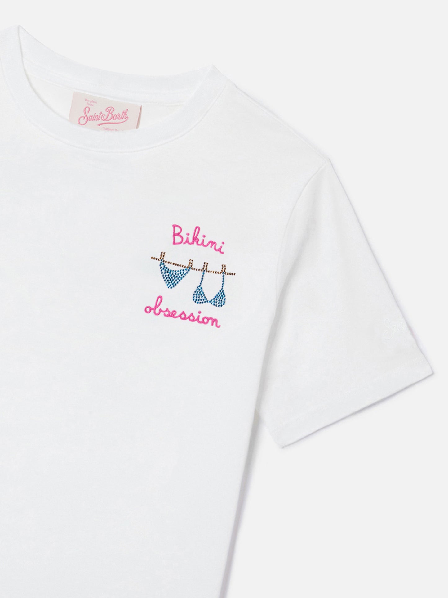 Camiseta Elly en algodón blanco con bordado Bikini Obsession y strass 