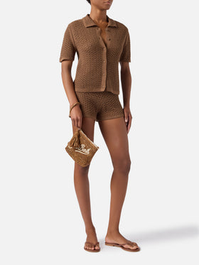 Cardigan Elowen marron en crochet 