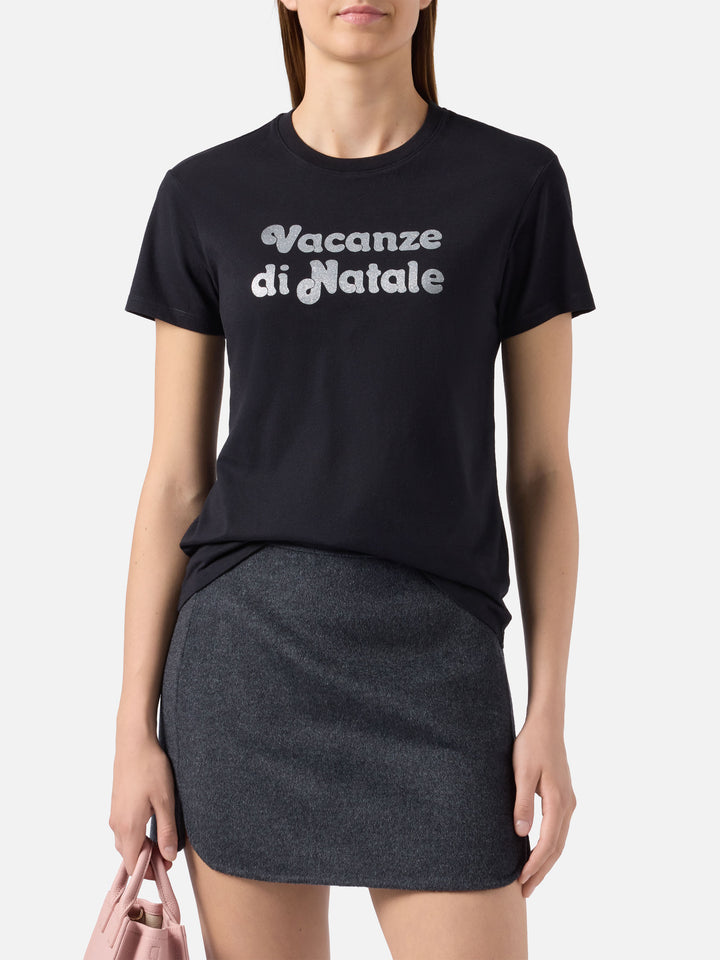 Emilie Baumwoll-T-Shirt in Schwarz mit „Vacanze di Natale“-Glitzerdruck | VACANZE DI NATALE SONDERAUSGABE