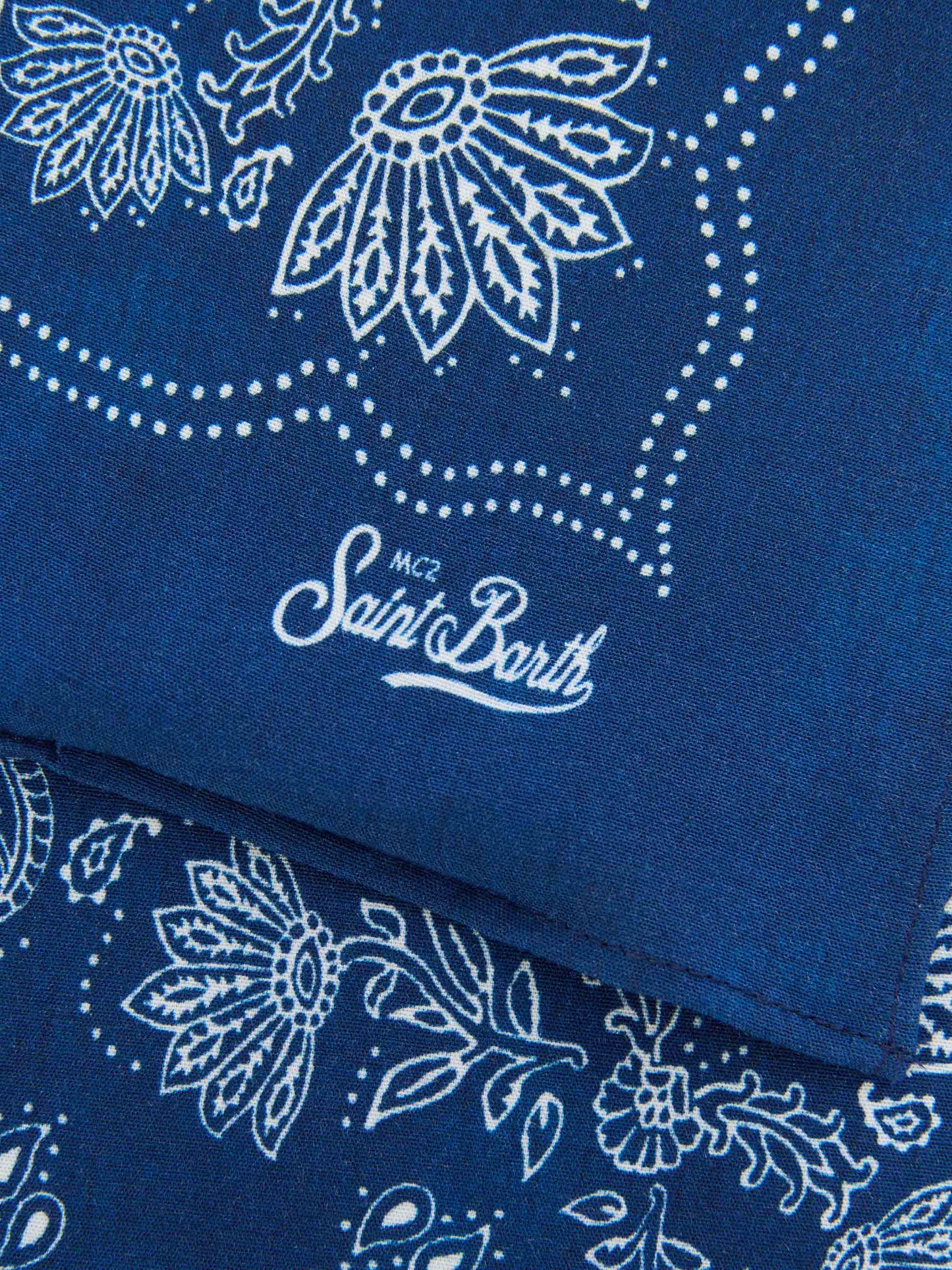 Foulard en coton avec imprimé bandana blue indigo 