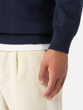 Pull ras-du-cou en maille Navy blue Heron avec intarsia et broderie Après Ski 