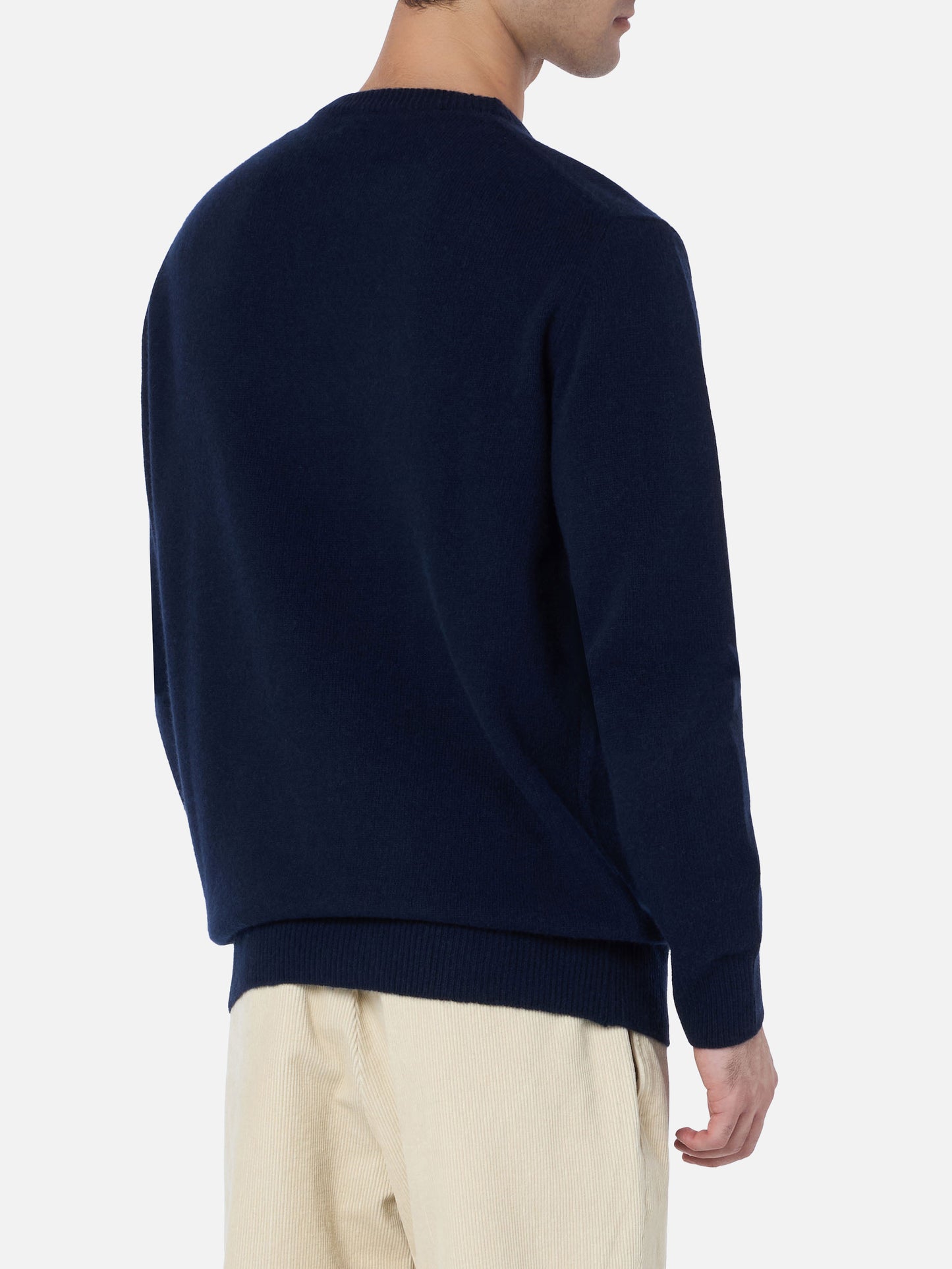 Navy blue crewneck Heron with Apres ski embroidery