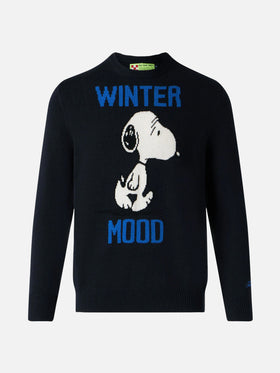 Blauer Herrenpullover Winter Mood Snoopy-Aufdruck | SNOOPY – PEANUTS™ SONDEREDITION