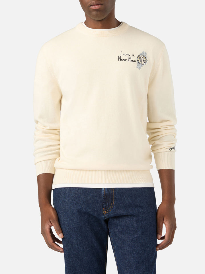 Grey Heron jersey de cuello redondo en mezcla de lana ligera y cachemira con bordado I Am A New Man 
