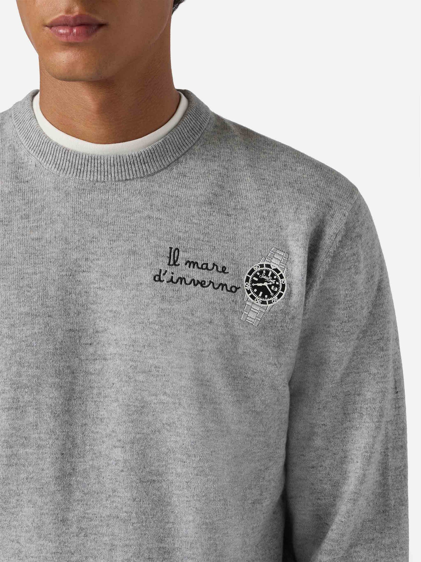 Crewneck sweater Heron Light with Il mare d'inverno embroidery