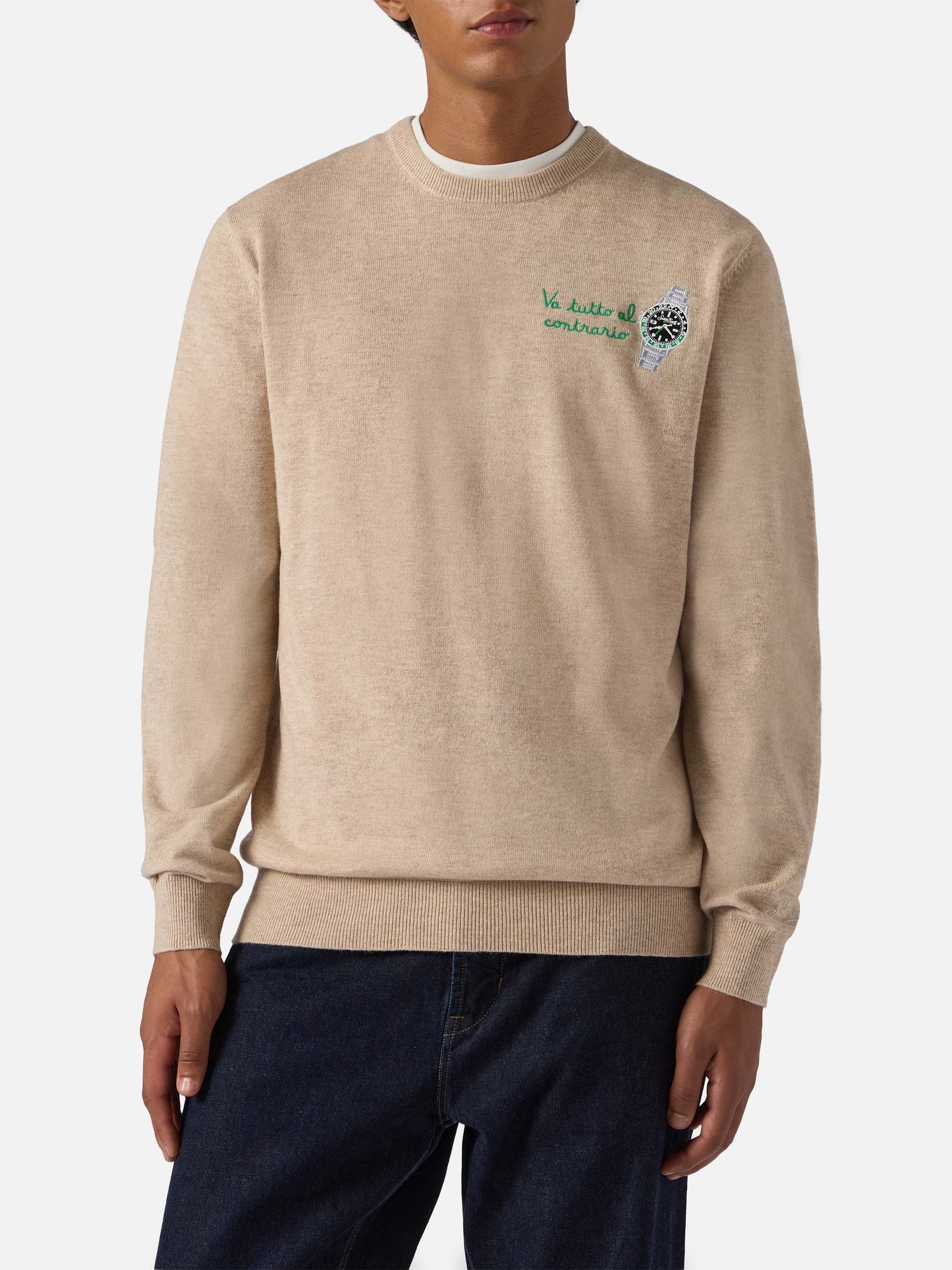 Rundhalspullover Heron Light mit Va tutto al contrario-Stickerei