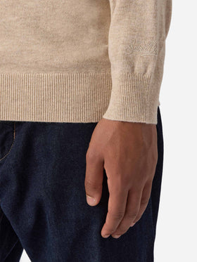 Rundhalspullover Heron Light mit Va tutto al contrario-Stickerei