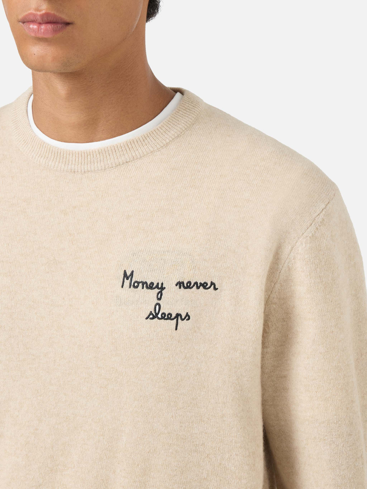 Pull en maille à col rond Heron Light en beige avec broderie Wall Street Money Sleep 