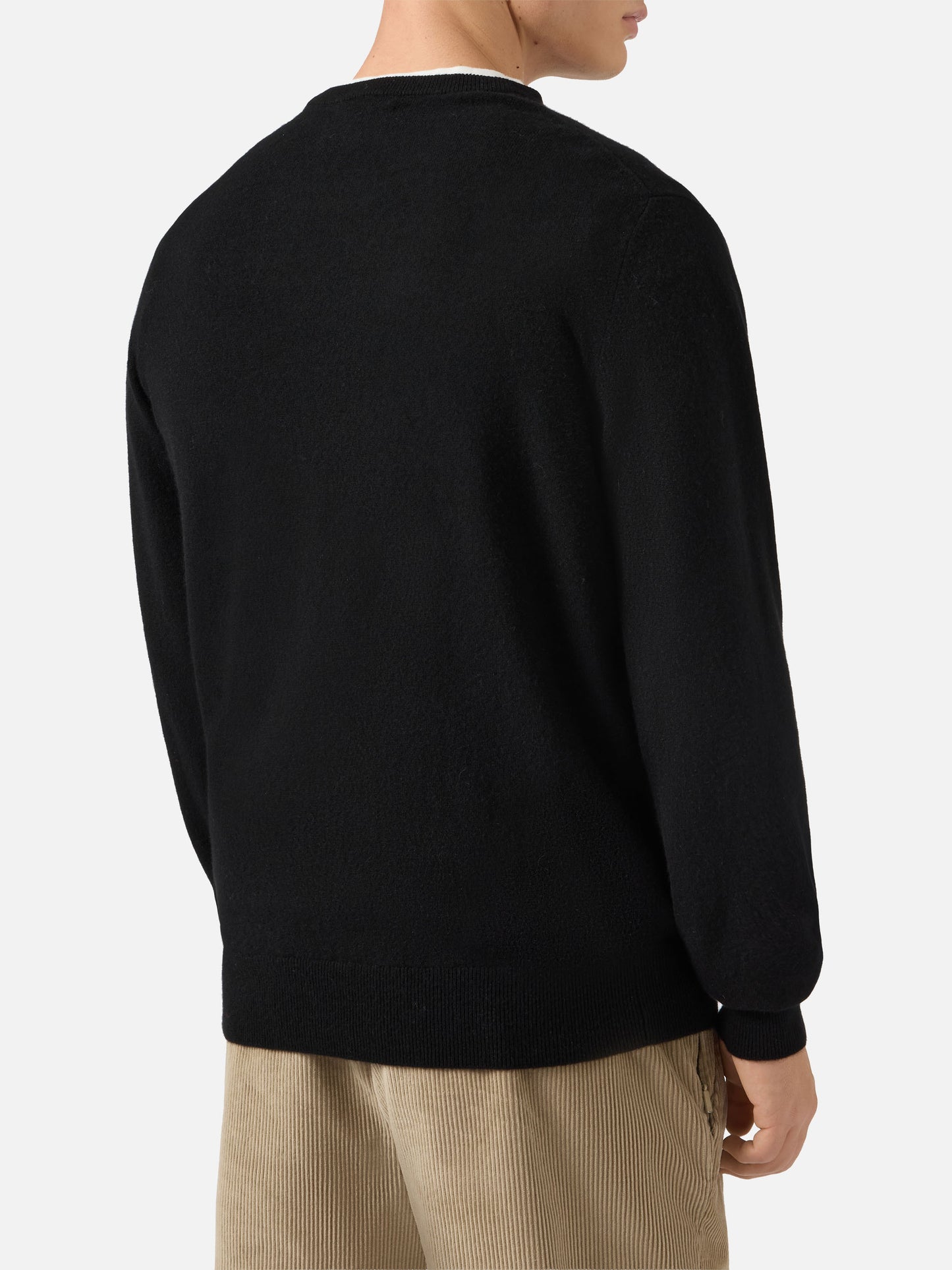 Heron Light sweater in 100% black CASHMERE with St. Moritz intarsia | ST. MORITZ TOP OF THE WORLD