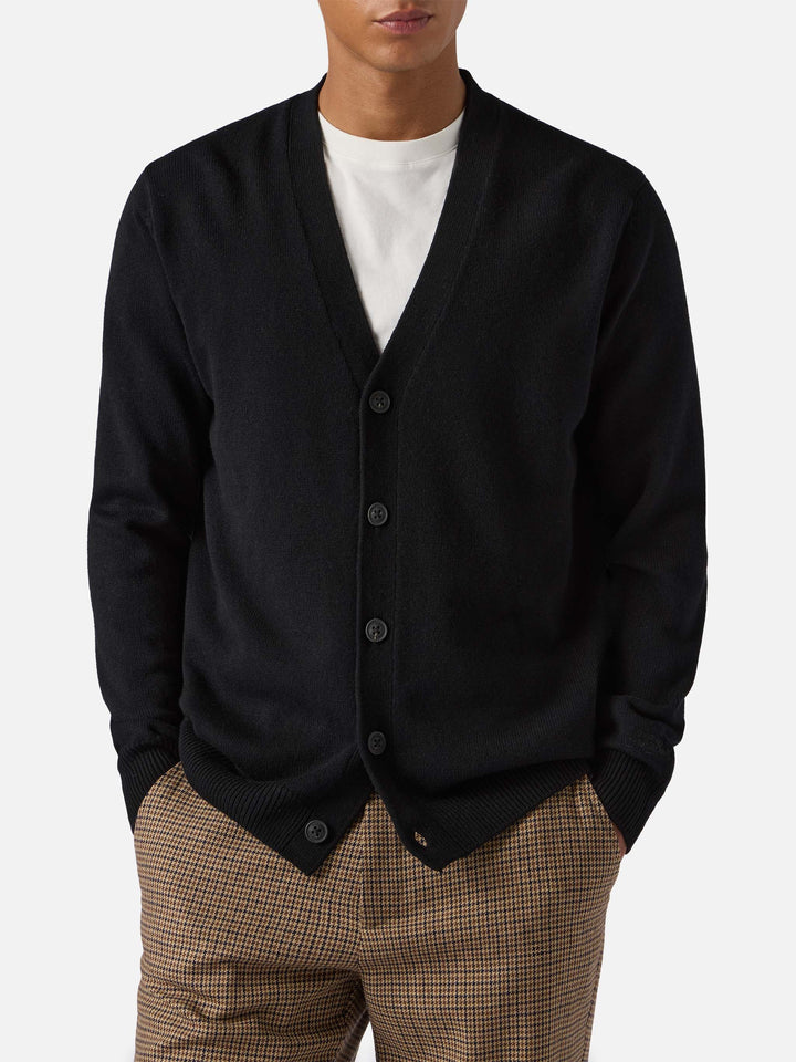 Herrison pure-wool cardigan in black with English rib knit