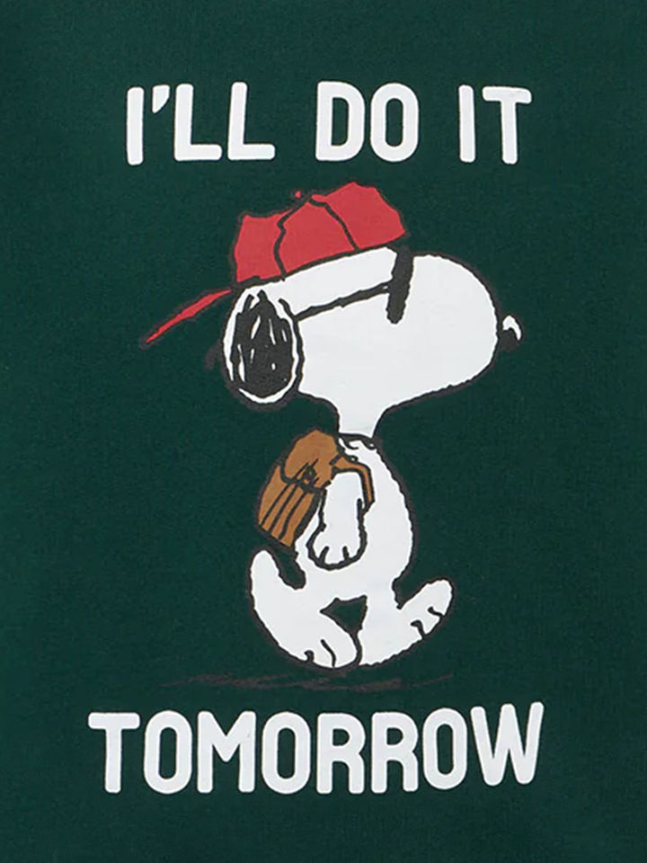 Boy crewneck green sweatshirt with Snoopy print | SNOOPY PEANUTS™ SPECIAL EDITION