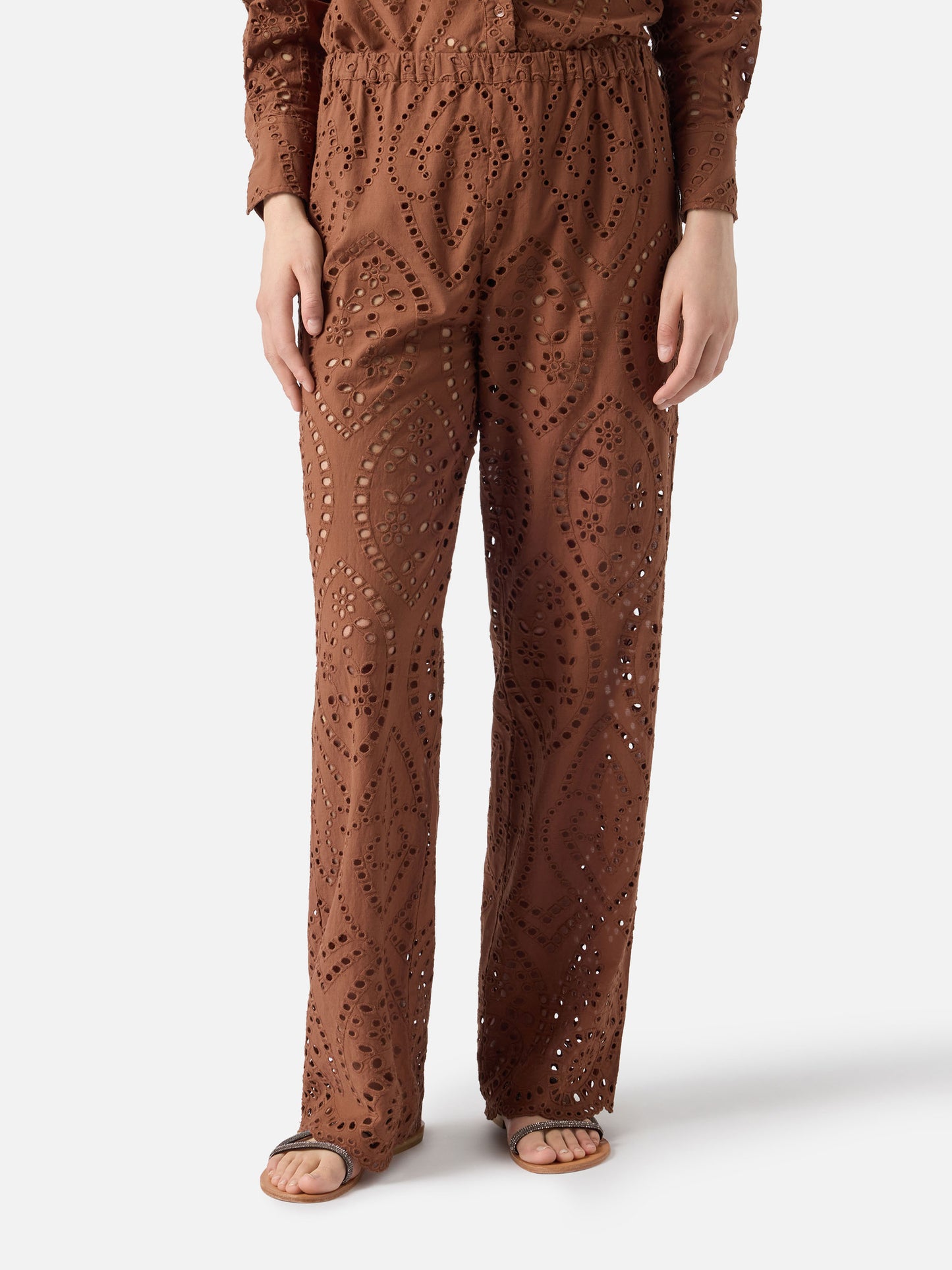 Brown Inez broderie anglaise trousers