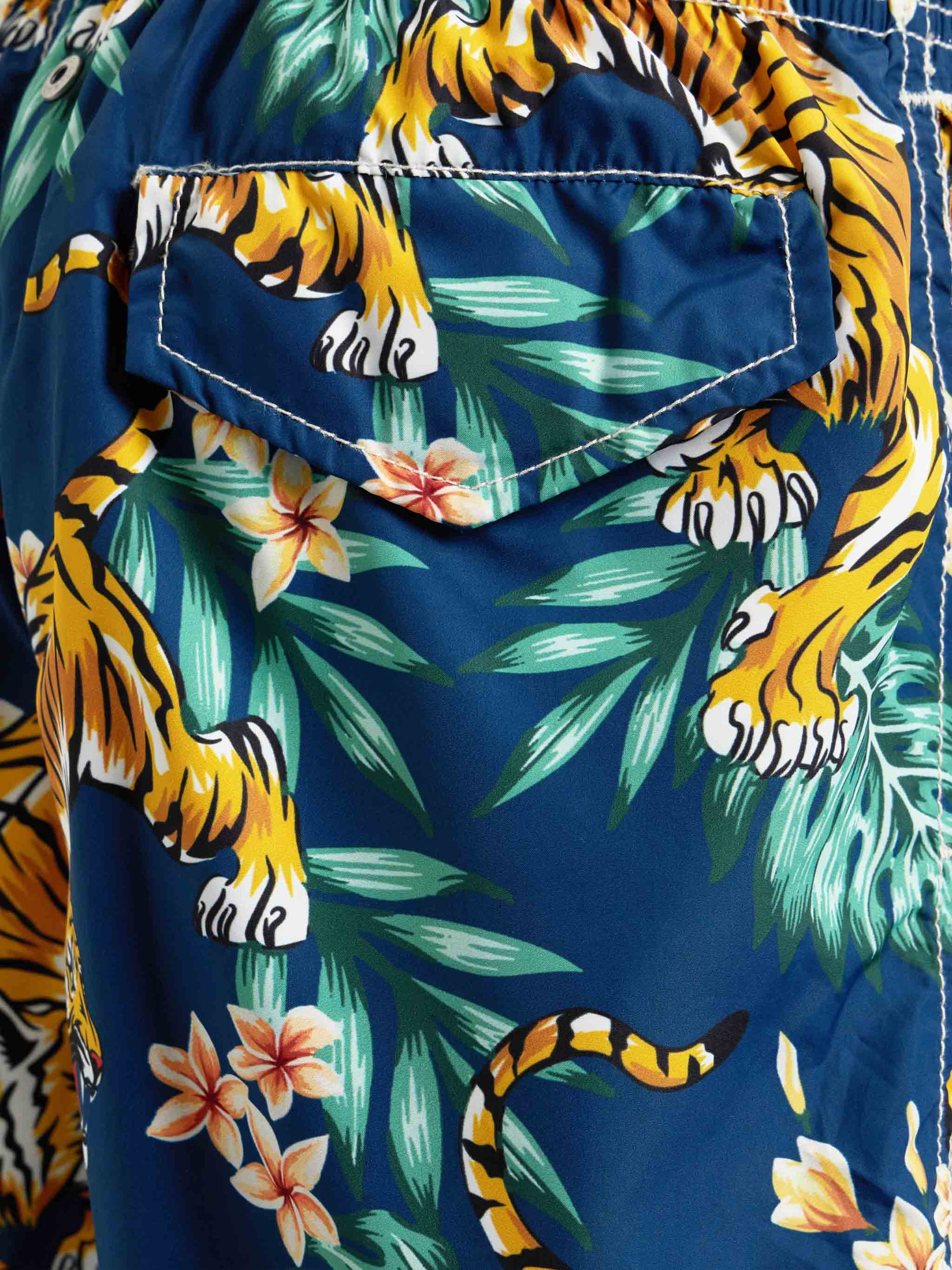 Boy lightweight fabric swim-shorts Jean Lighting with tropical print - MC2 Saint Barth