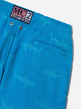 Short de bain garçon avec requins embossés en éponge 
