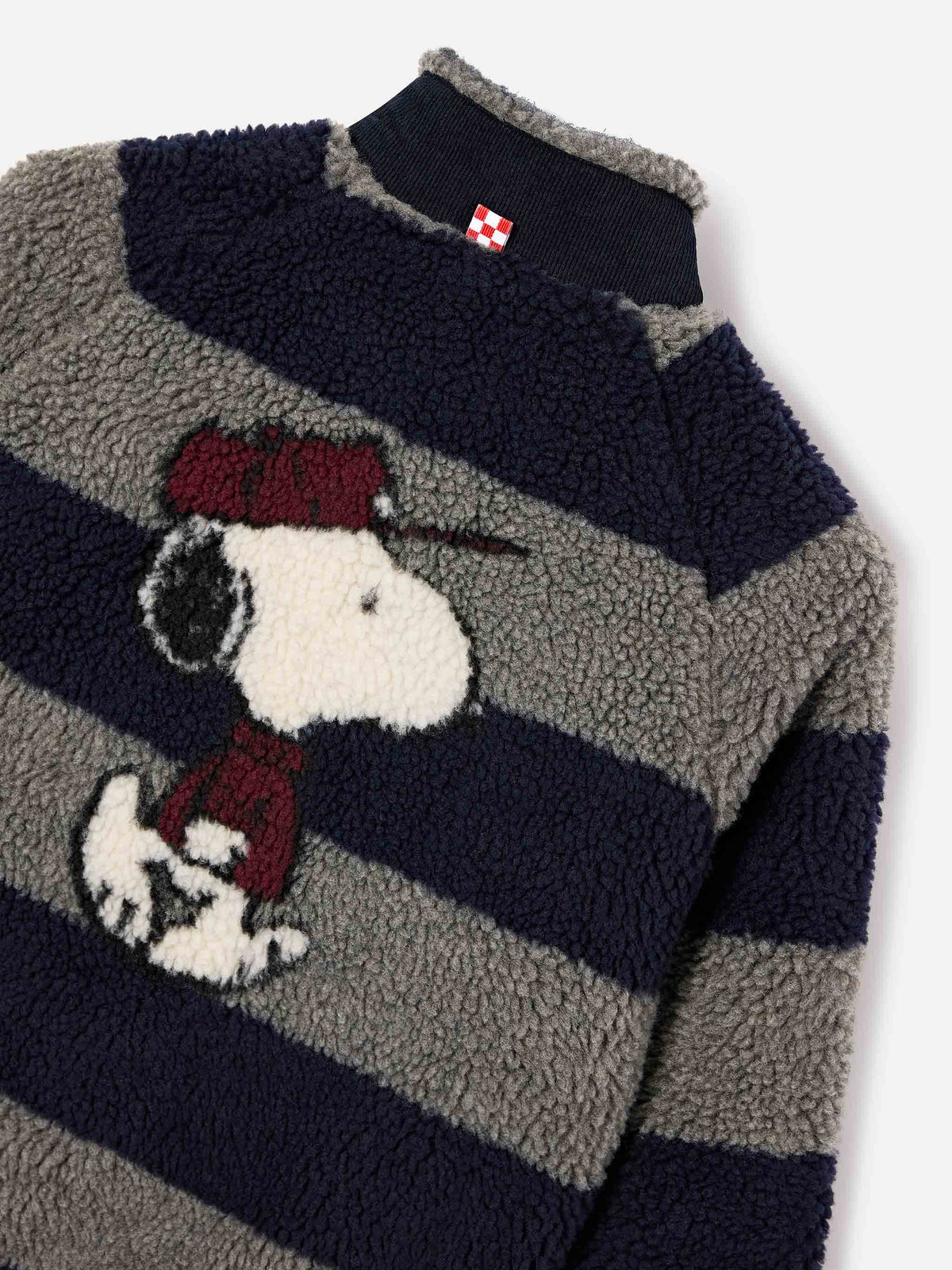 Graue Keystone Teddyjacke mit Snoopy-Intarsie auf der Rückseite | Special edition 