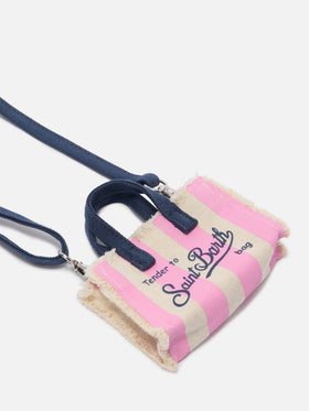 Llavero de tela a rayas con forma de mini bolso y logo bordado 