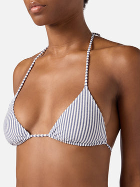 Haut de bikini triangle Leah en tissu seersucker bleu à rayures 