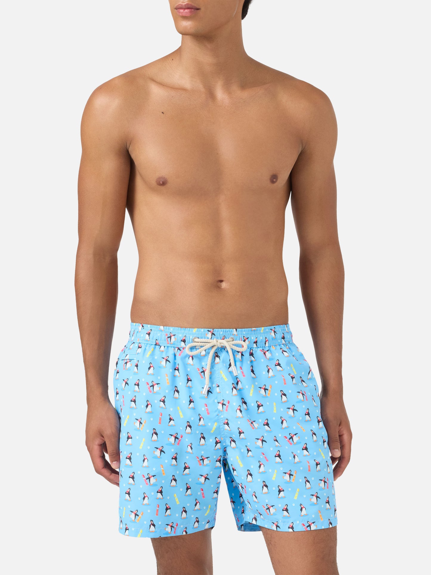 Hellblaue Lighting Micro Badeshorts mit Eisbären-Pinguin-Print | POLARETTI SPECIAL EDITION 