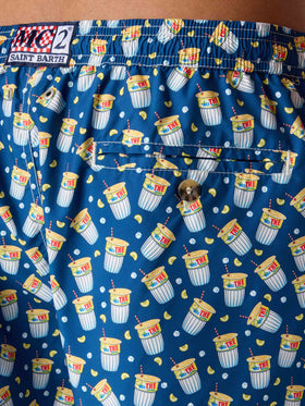 Badehose aus leichtem Stoff mit Estathè-Pack-Print | ESTATHE' FERRERO SPECIAL EDITION