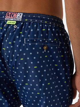 Short de bain Lighting Micro bleu marine avec imprimé all-over VR46 | VR46 SPECIAL EDITION 