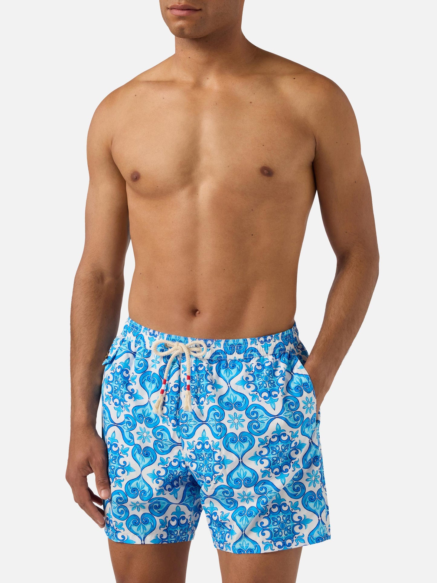 Short de bain Lighting 70 avec imprimé majolique bleu 