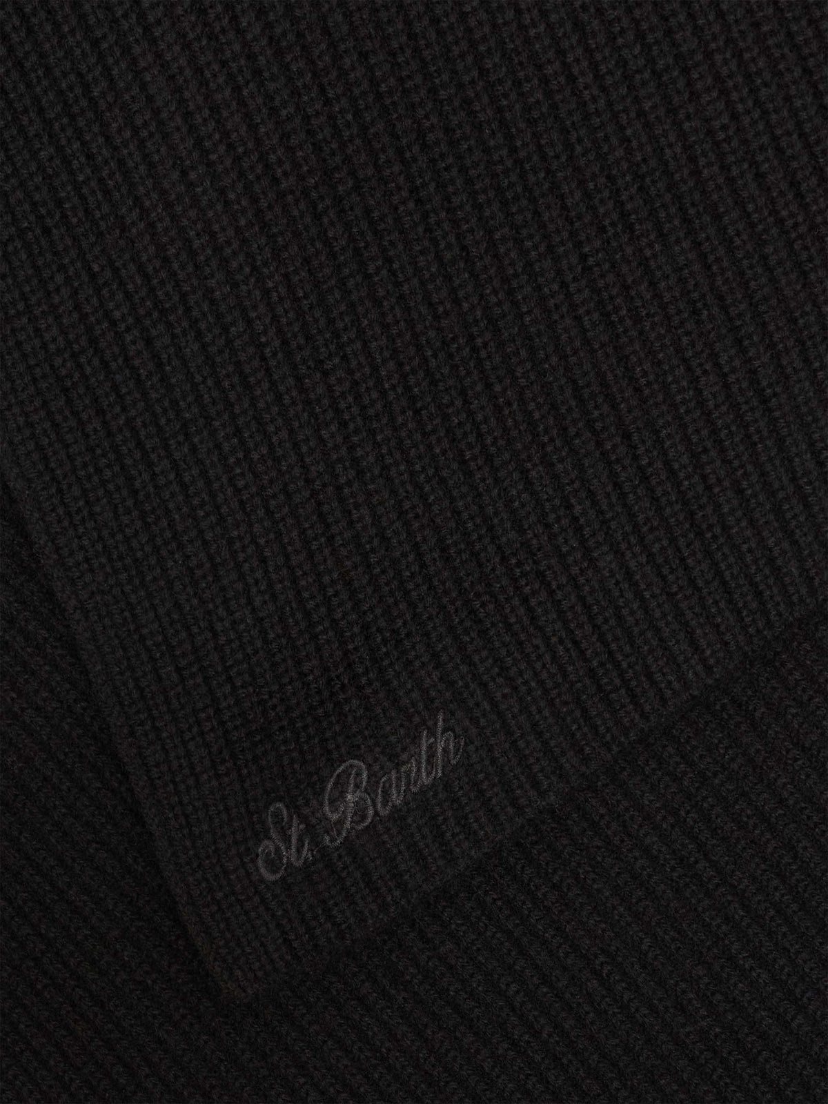 Black Lina wool scarf