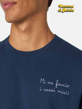 Man blue t-shirt Luton with Mi me faccio i cassi miei! embroidery | VACANZE DI NATALE SPECIAL EDITION