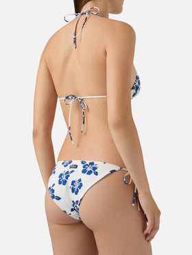 Bikini triangle Levyne en tissu stretch avec imprimé hibiscus bleu 