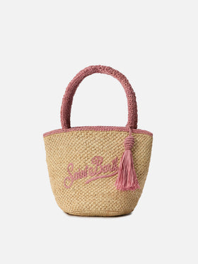 Bolso mediano de rafia Marcy con detalles rosas y logo bordado 