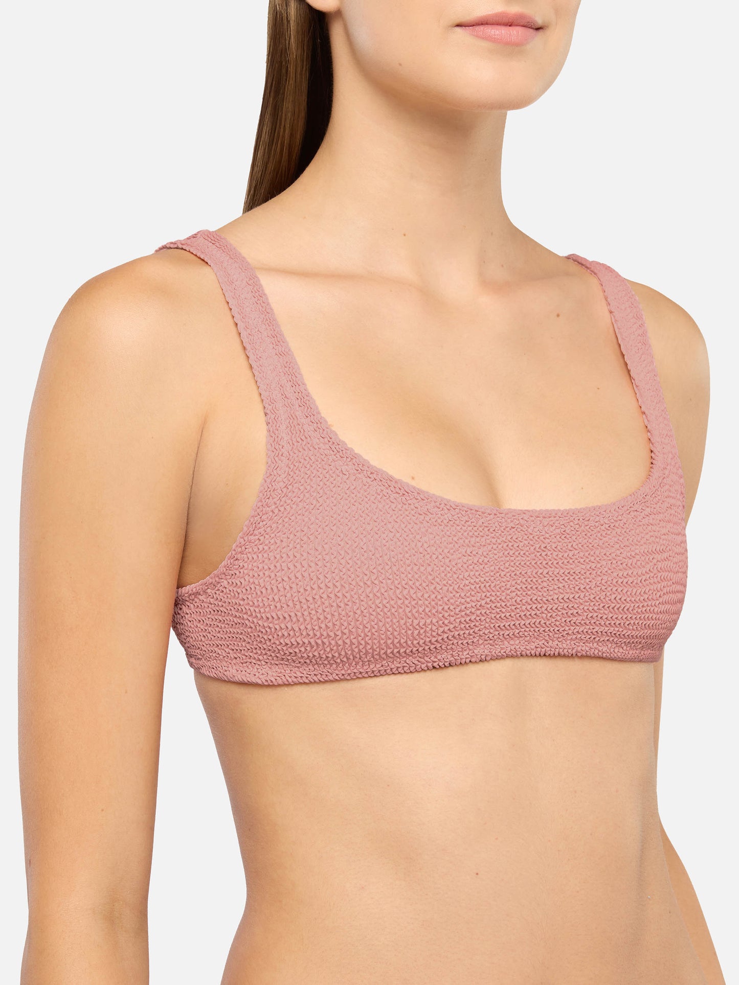 Naomi, pinkfarbene, freche Badehose in Crinkle-Optik – Naima, pinkfarbenes, klassisches Bralette-Top in Crinkle-Optik