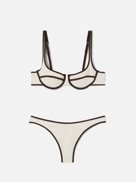 Bikini Amira String Naomi String color crema con ribetes en contraste marrón 