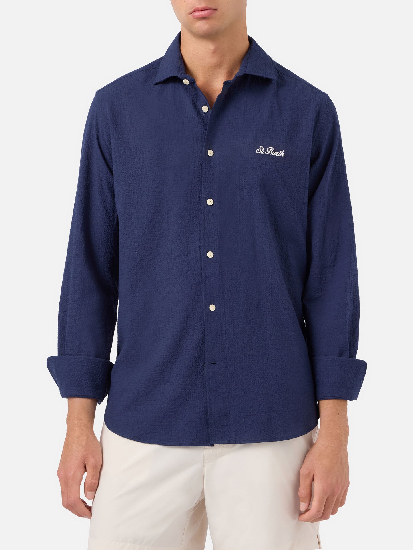 Pamplona seersucker shirt in blue with embroidery
