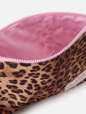 Pareasy pouch with leopard print