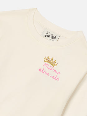 Cream Penny cotton long sleeve t-shirt with Miss Sono Stancata embroidery