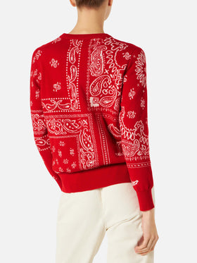 Damenpullover mit rotem Bandana-Jacquard