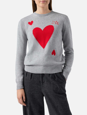 Neuer grauer Queen-Pullover aus Kaschmirmischung mit „Lucky in love“-Stickerei